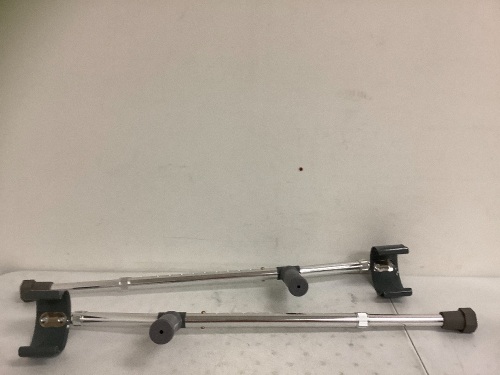 Medline Aluminum Youth Forearm Crutches, Appears New - Lot 438