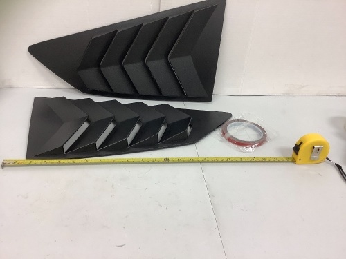 Rear Window Louvers, Unknown Specs, E-Commerce Return - Lot 477G