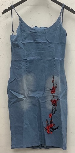 Womens Denim Dress, XL, E-Commerce Return - Lot 514