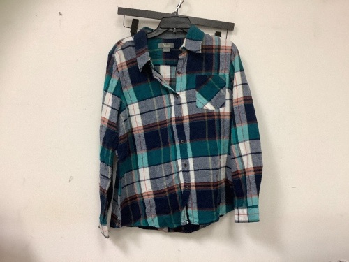 Natural Reflections Womens Flannel Shirt, L, Appears New - Lot 522