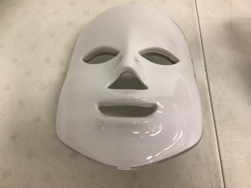 LED Beauty Mask, Powers Up, E-Commerce Return/Used - Lot 555G