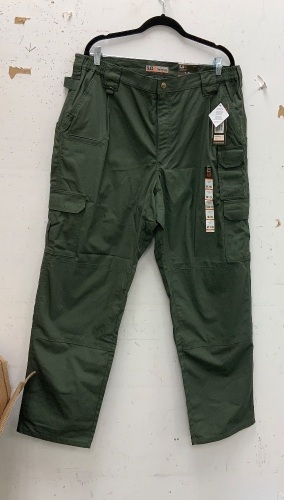 5.11 Tactical Pants for Men, 40x34, E-Comm Return - Lot 620G