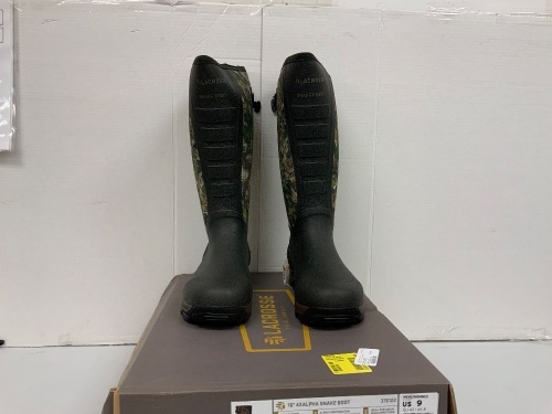 Lacrosse Boots for Men, Size 9, E-Comm Return - Lot 650G