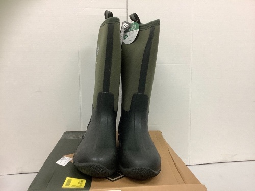 Muck Boot Co Rubber Boots, M9 W10, E-Commerce Return - Lot 655G