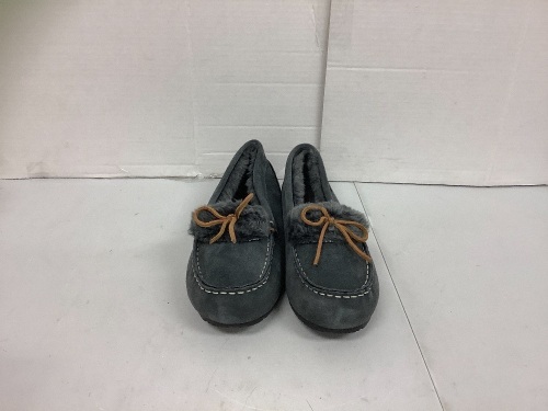 Natural Reflections Womens Moccasins, 10M, E-Commerce Return - Lot 679G