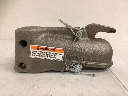 Cast Trailer Coupler, E-Commerce Return - Lot 388
