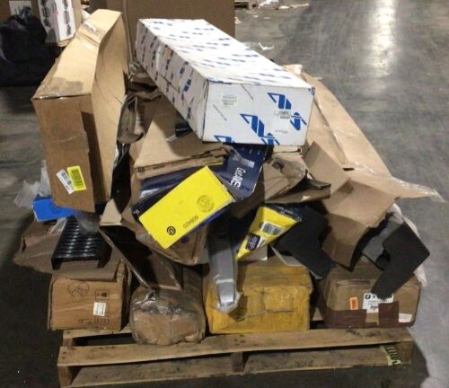 Pallet of Car Parts & Accessories - Lot 559