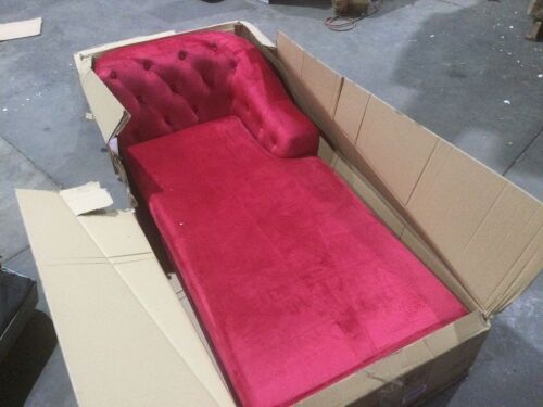 Chaise Lounge Indoor Chair Tufted Velvet Fabric - Missing Legs  - Lot 649