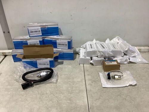Lot of (16) Holdwell Solenoids - Lot 657
