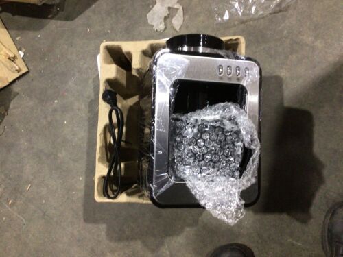 600W 4-Cup Automatic Coffee Maker with Built-In Grinder, Auto Drip, Warm Plate, Scoop, Brush - Lot 751