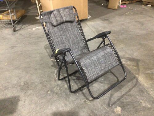 Oversized Zero Gravity Patio Chair - Lot 942